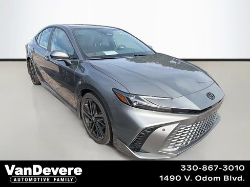 Used 2025 Toyota Camry XSE w/ Premium Plus Package FWD image 1
