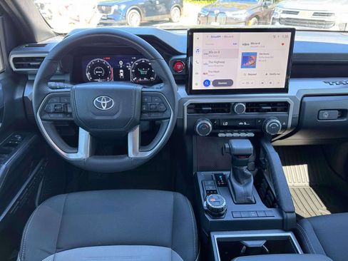 Used 2024 Toyota Tacoma TRD Off-Road AWD/4WD image 19