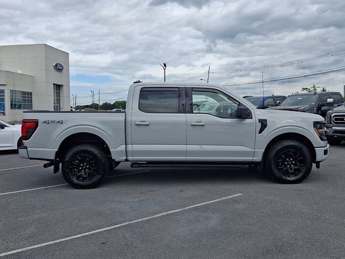 Used 2024 Ford F150 XLT w/ Tow/Haul Package AWD/4WD image 7