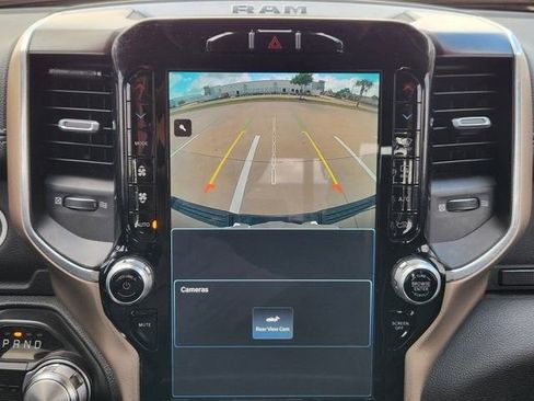 Used 2022 RAM 1500 Laramie w/ Laramie Southwest Edition image 16