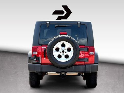 Used 2013 Jeep Wrangler Sport w/ Connectivity Group AWD/4WD image 5