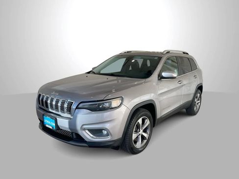 Used 2019 Jeep Cherokee Limited image 1
