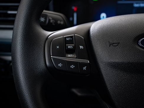 Used 2025 Ford Maverick XL image 25