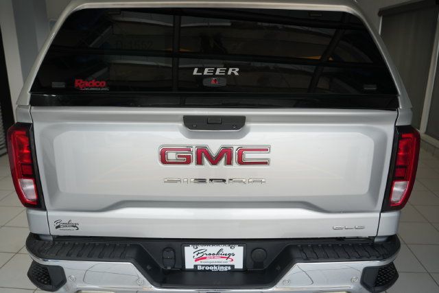 Used 2019 GMC Sierra 1500 SLE w/ SLE Value Package AWD/4WD image 8