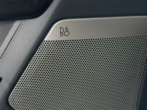 Used 2021 Ford F150 Lariat w/ Equipment Group 502A High image 21