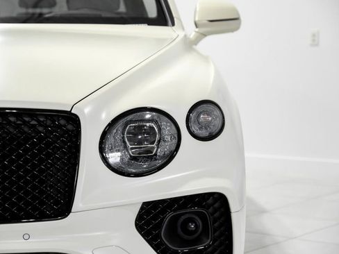 Used 2023 Bentley Bentayga Speed AWD/4WD image 50