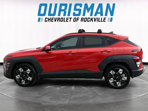Used 2024 Hyundai Kona SEL w/ Convenience Package FWD image 3