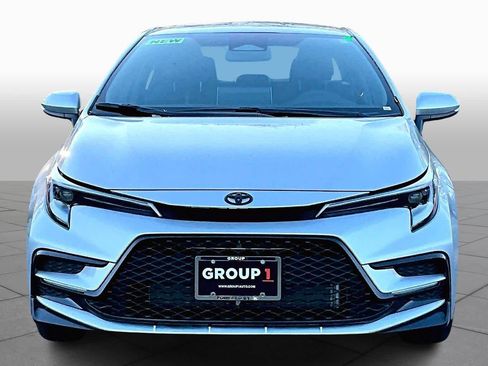 New 2026 Toyota Corolla SE image 3