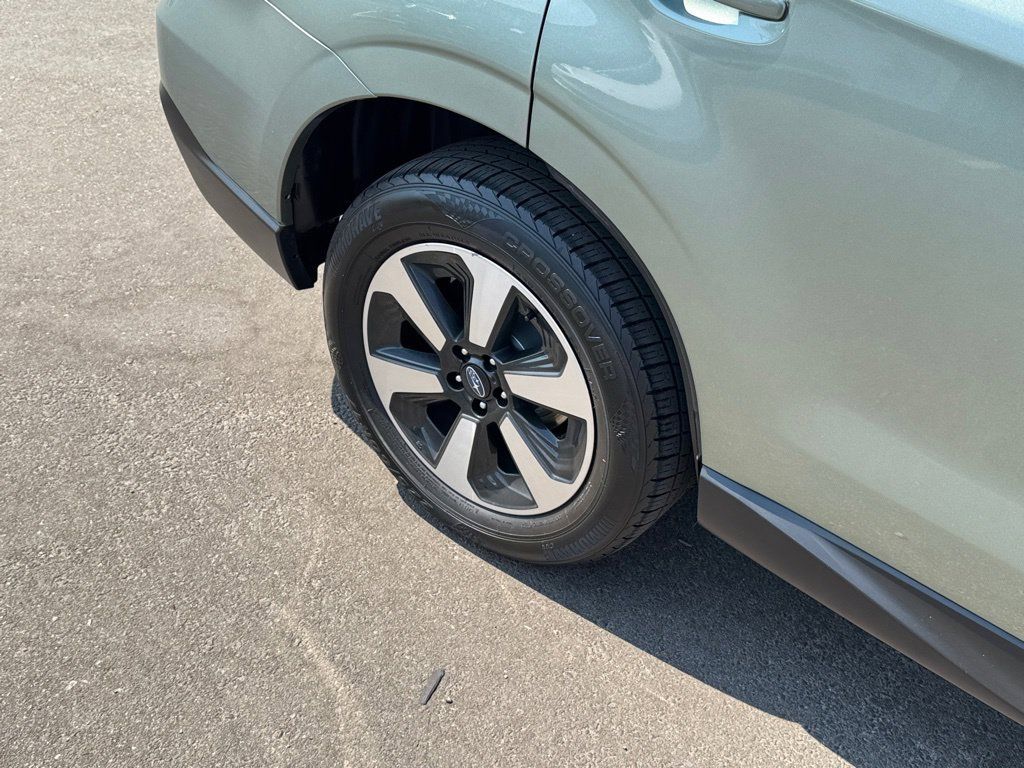 Used 2018 Subaru Forester 2.5i Premium AWD/4WD image 25