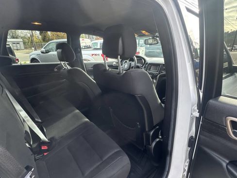 Used 2014 Jeep Grand Cherokee Laredo w/ Quick Order Package 23E image 20