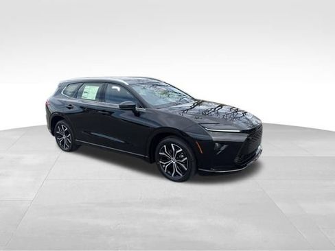 New 2026 Toyota Crown Signia image 8