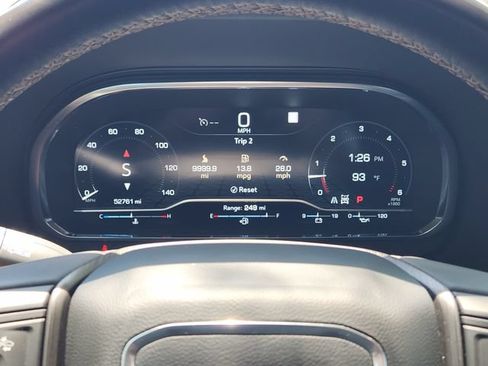 Used 2022 GMC Yukon AT4 AWD/4WD image 16