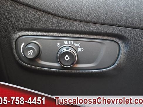 Used 2024 Chevrolet Equinox LT w/ LPO, Floor Liner Package image 37