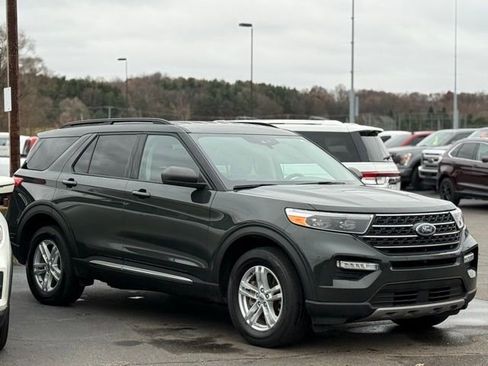 Certified 2023 Ford Explorer XLT w/ Equipment Group 202A image 39