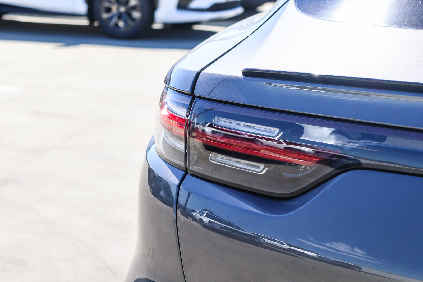 Used 2020 Porsche Cayenne AWD/4WD image 13