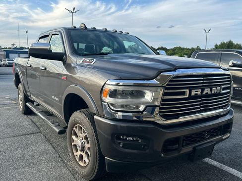 Used 2022 RAM 2500 Laramie AWD/4WD image 3