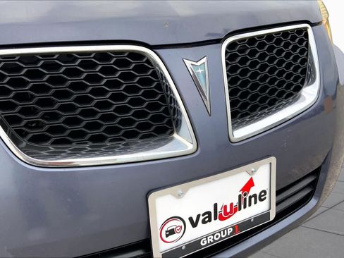 Used 2009 Pontiac Vibe w/ Preferred Package FWD image 27