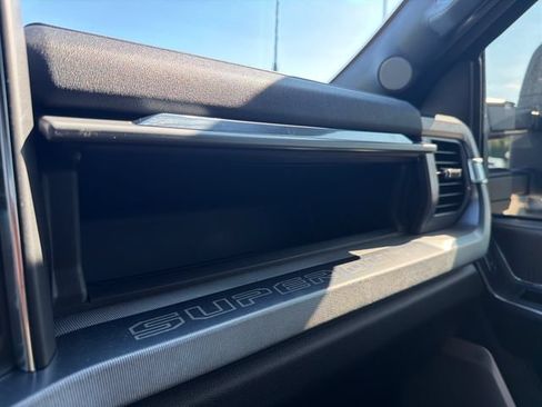 Used 2025 Ford F350 Platinum AWD/4WD image 34