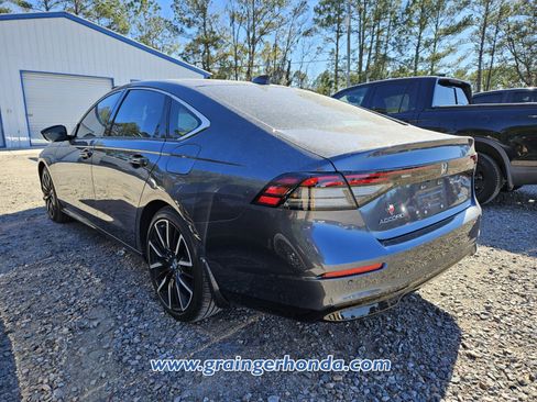 Certified 2023 Honda Accord Touring image 10