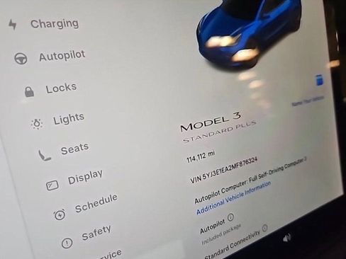 Used 2021 Tesla Model 3 Standard Range Plus image 13