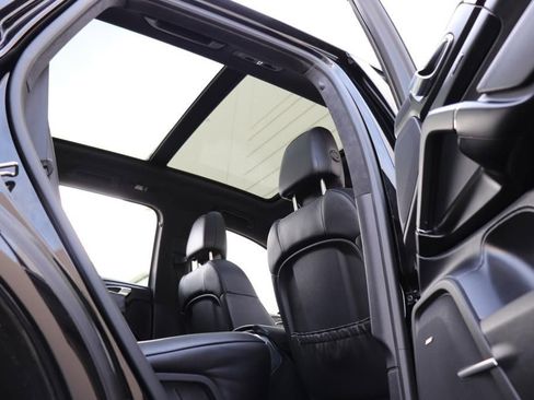 Used 2017 Porsche Cayenne GTS image 35