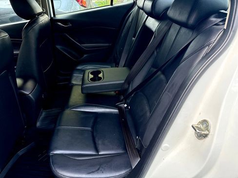 Used 2017 MAZDA MAZDA3 Touring w/ Popular Equipment Package image 30