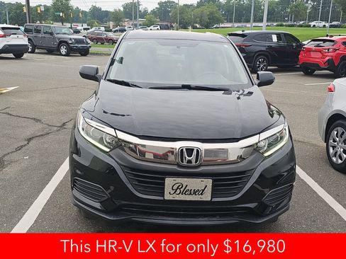 Used 2019 Honda HR-V LX image 5