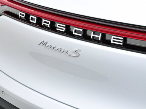New 2026 Porsche Macan S AWD/4WD image 37