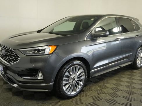 Used 2020 Ford Edge Titanium w/ Equipment Group 301A AWD/4WD image 7