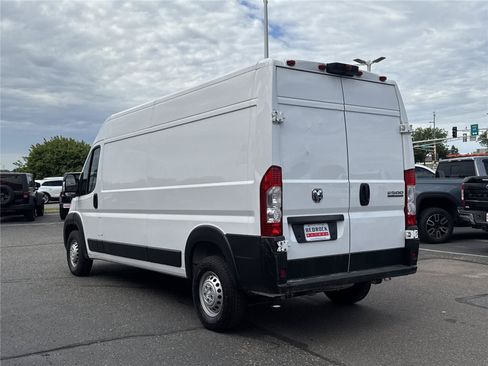 Used 2025 RAM ProMaster 2500 w/ Convenience Group FWD image 5
