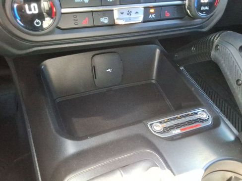 Used 2023 Ford Bronco Raptor w/ Interior Carbon Fiber Pack 6 AWD/4WD image 38