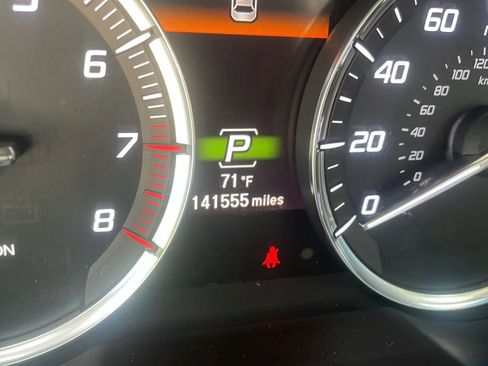 Used 2015 Acura TLX V6 w/ Technology Package FWD image 3