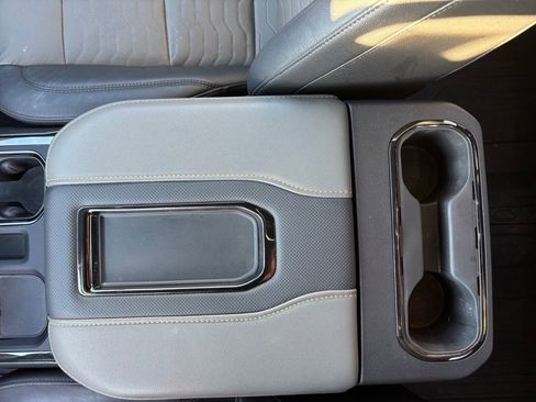 Used 2022 Chevrolet Silverado 1500 ZR2 w/ Technology Package image 23