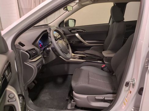 New 2025 Mitsubishi Eclipse Cross LE image 16