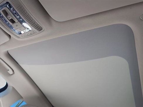 Used 2021 Mercedes-Benz GLS 580 4MATIC image 16