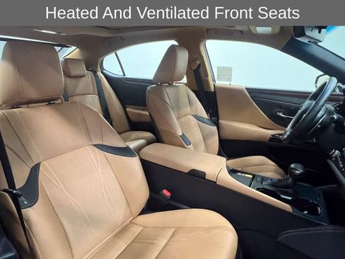 Certified 2025 Lexus ES 350 w/ Luxury Package FWD image 11