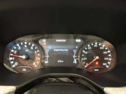 Used 2024 Jeep Compass Latitude w/ Sun and Sound Group AWD/4WD image 16