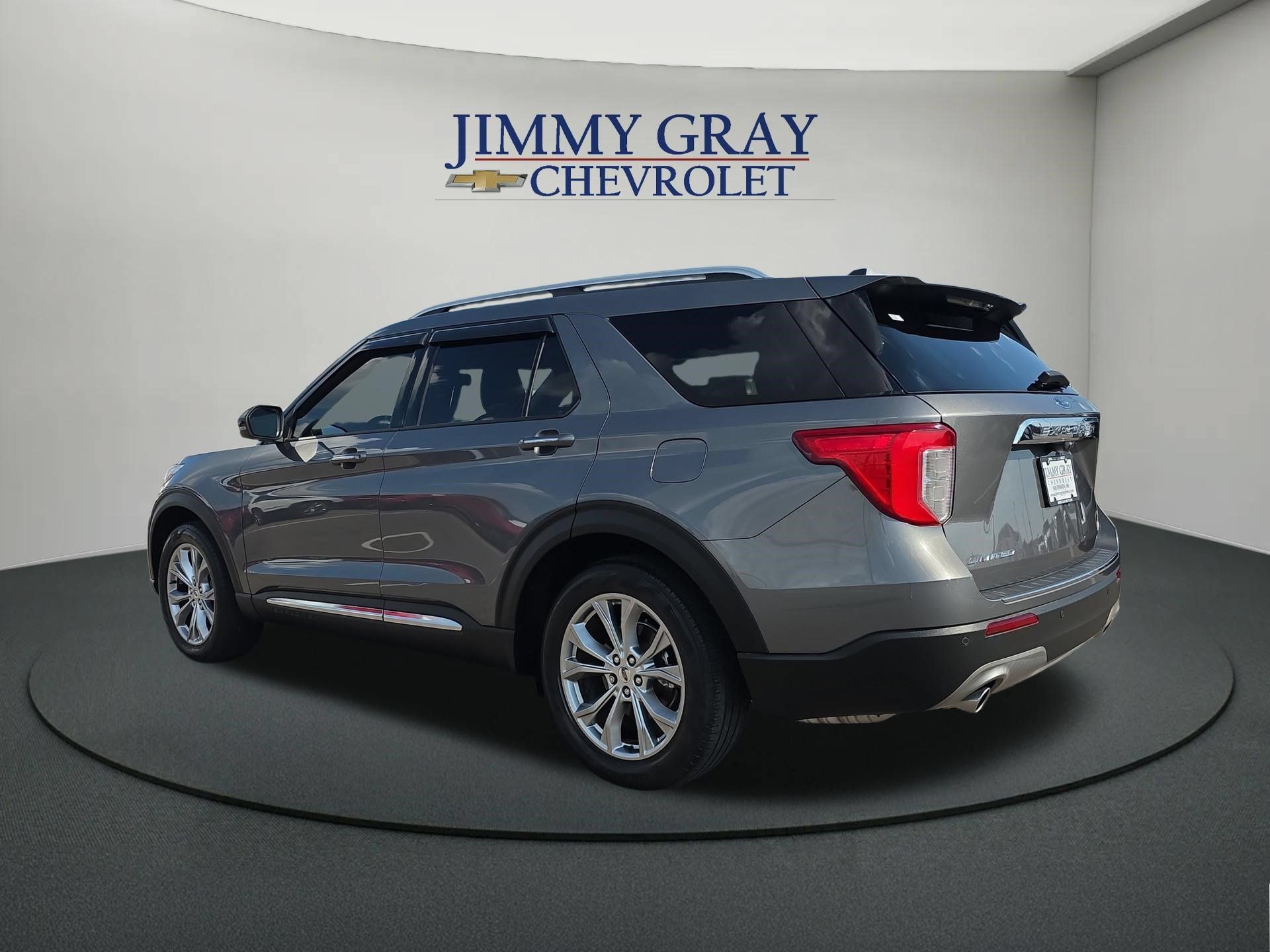 Used 2021 Ford Explorer Limited w/ Equipment Group 301A RWD image 3