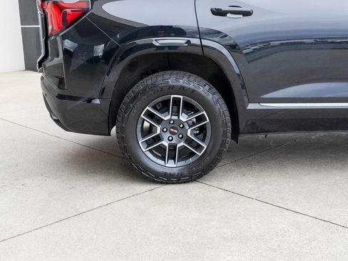 New 2026 GMC Terrain AT4 w/ Technology Package II image 32