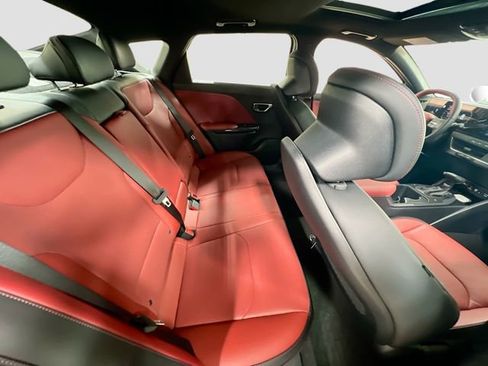 New 2025 Kia K4 GT-Line image 28