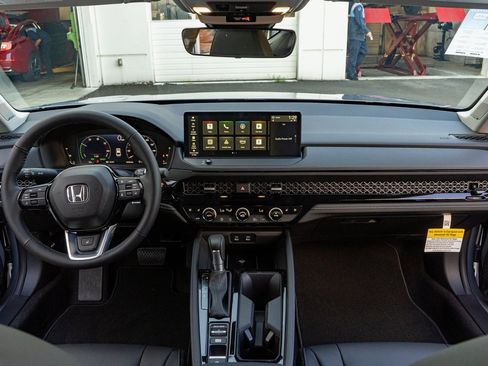 New 2025 Honda Accord Touring image 16