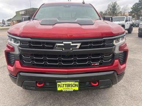 Used 2024 Chevrolet Silverado 1500 LT Trail Boss w/ LT Trail Boss Premium Package image 2
