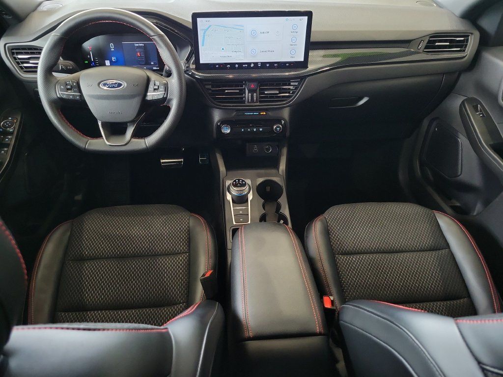 Used 2024 Ford Escape ST-Line w/ Tech Pack #1 FWD image 15