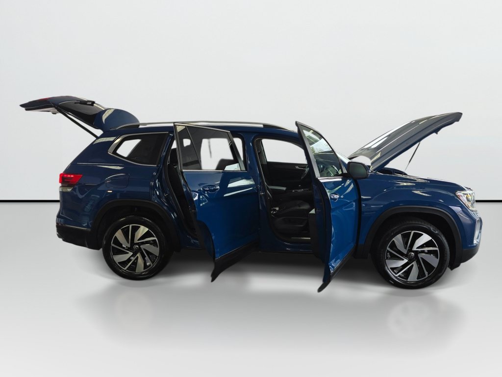 Used 2025 Volkswagen Atlas SEL AWD/4WD image 9