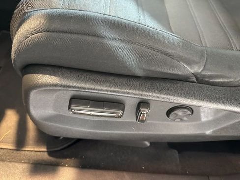 Used 2018 Honda CR-V EX image 22