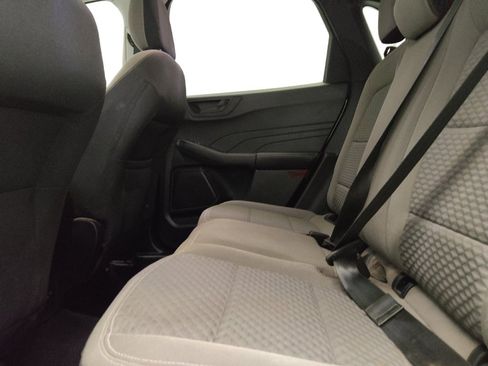 Used 2022 Ford Escape SE FWD image 18