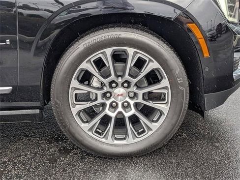 New 2026 GMC Yukon Denali w/ Denali Reserve Package image 11