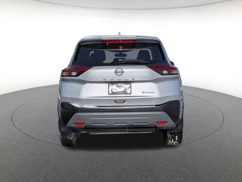 Used 2023 Nissan Rogue SV image 6