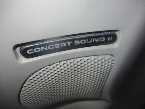 Used 2002 Buick Century Custom w/ Special Edition Pkg image 27