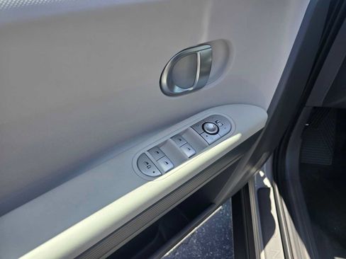 Used 2024 Hyundai Ioniq 5 SEL RWD image 21